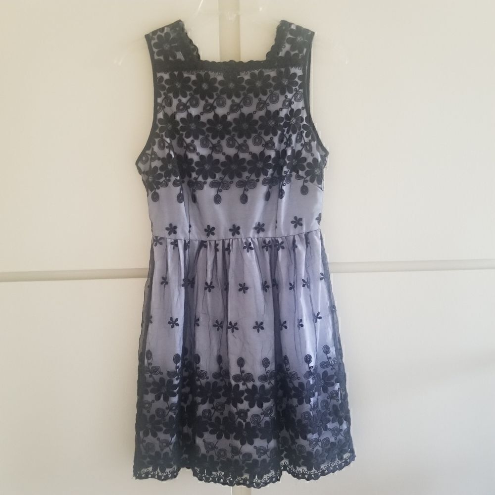 Moon Blk/White Sheer Sleeveless Mini Dress, S, EUC